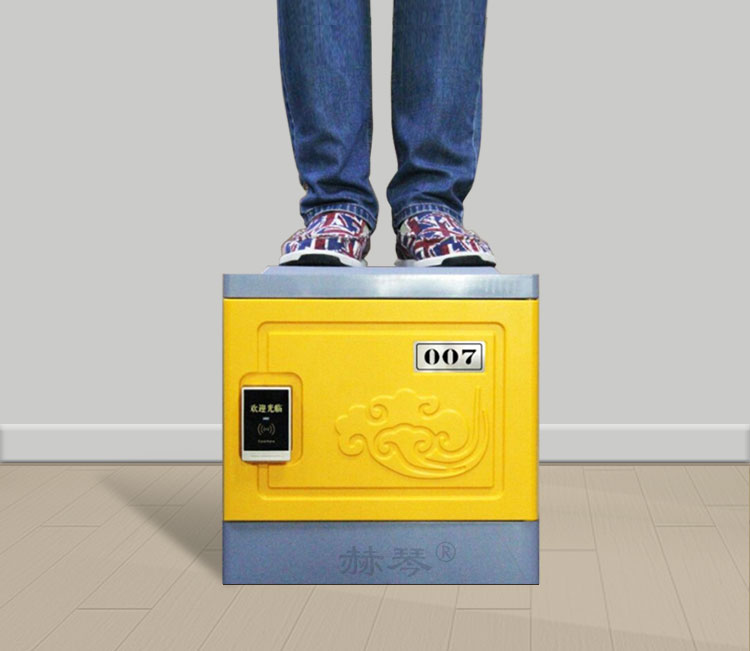 六層塑料更衣柜儲(chǔ)物柜產(chǎn)品特點(diǎn) 六層塑料更衣柜儲(chǔ)物柜產(chǎn)品特點(diǎn)